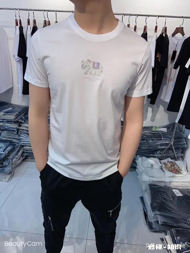 你最喜欢的一张T恤图案是什么