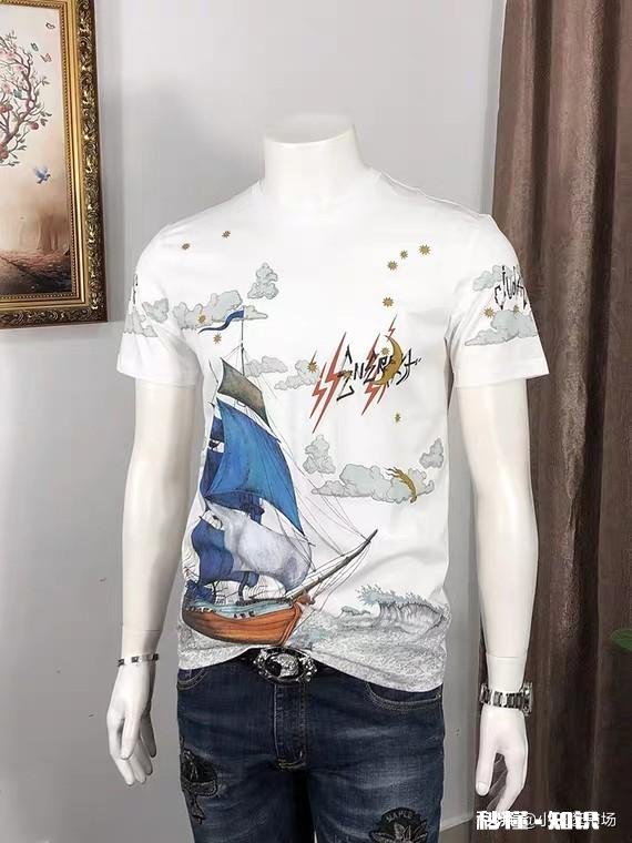 你最喜欢的一张T恤图案是什么