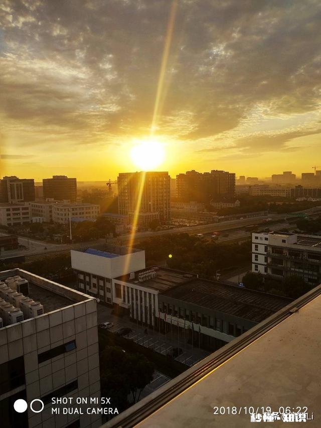 是不是人都是势利的