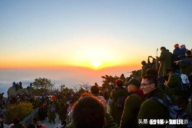 大家分享一下第一次爬泰山的经历