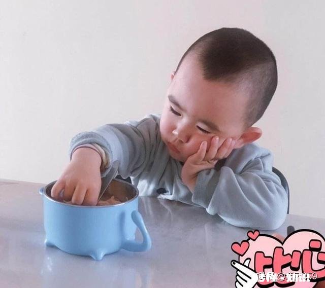 想和老公吵架，但是宝宝在身边，该咋办