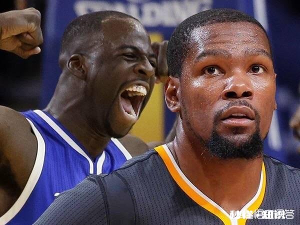 勇士120-116独行侠，杜兰特在关键时刻投中三分后格林却怒吼他，这是为什么