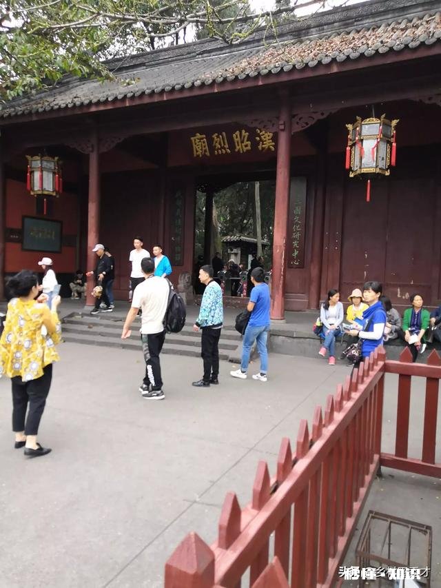 去重庆旅游听不懂方言怎么办