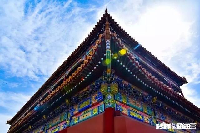 景区已经人山人海，如何拍一张有逼格的照片