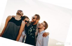 你跟老公在家，之前认识的异性给你打电话你接吗