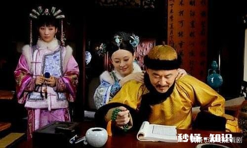 电视剧《甄嬛传》同是服侍皇上，甄嬛为何比华妃更能讨皇上欢心