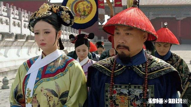 电视剧《甄嬛传》同是服侍皇上，甄嬛为何比华妃更能讨皇上欢心
