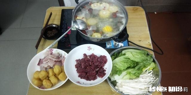 涮肉时应该配些什么菜吃