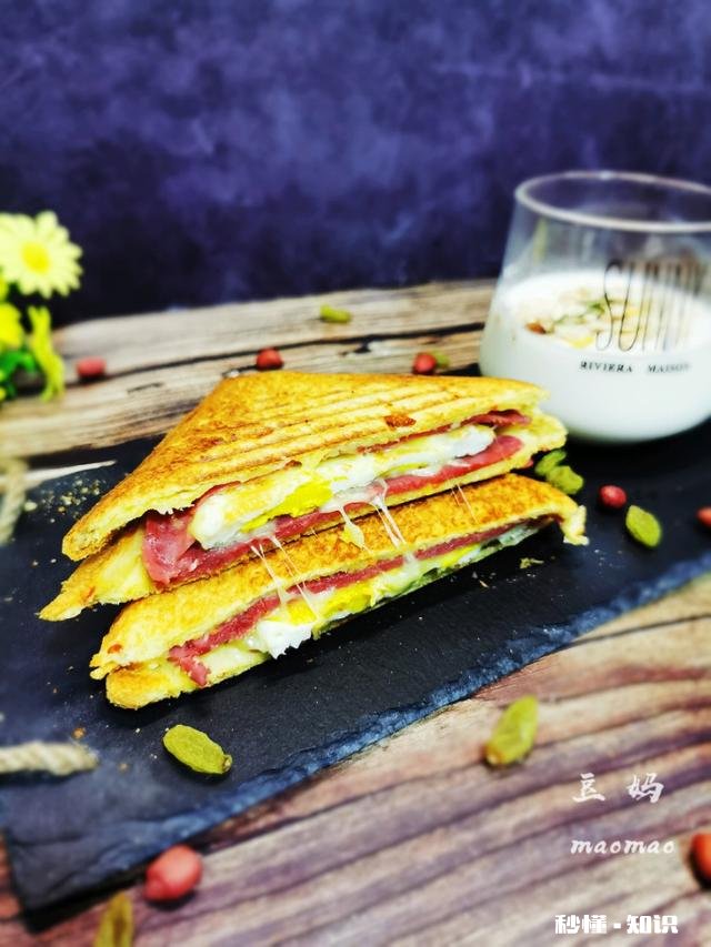 如何用面包做出一份创意早餐