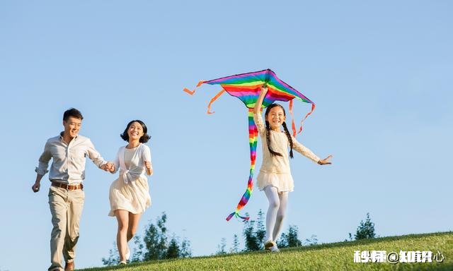 初恋时他跟你讲有过青梅竹马关系亲密的朋友，你能接受吗