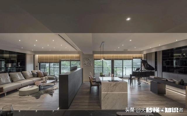 终极住宅问题：选大平层还是别墅好