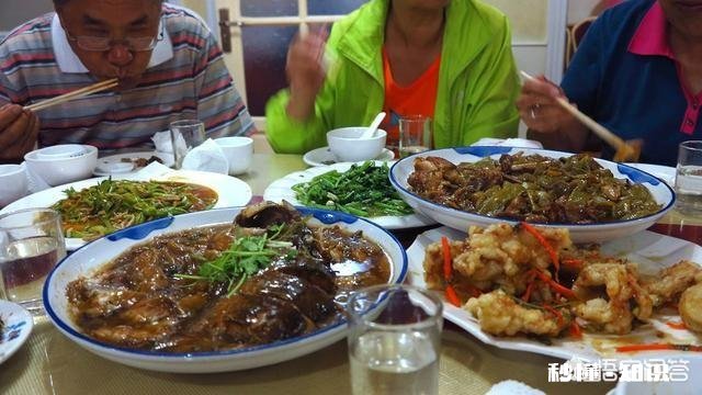 听说东北农村在冬天喜欢把猪头放在外面冷冻起来，这是为何