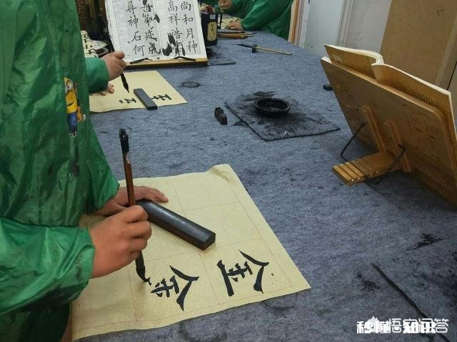 男孩上课不爱写字怎么办