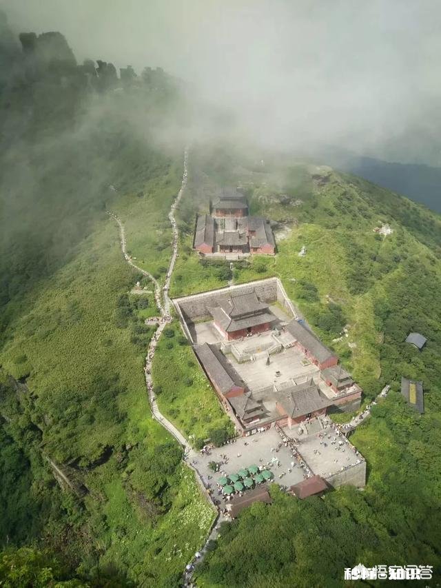 贵州的旅游景点除了黄果树瀑布还有什么值得推荐