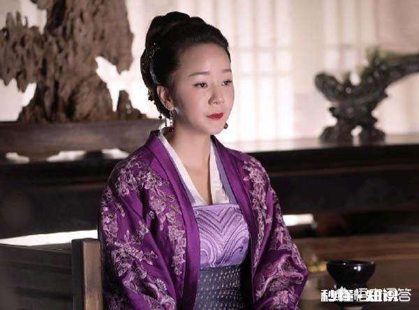 《知否》小秦氏的段位高明在了哪里大家一眼能识破曼娘、林小娘的诡计，却看不透她