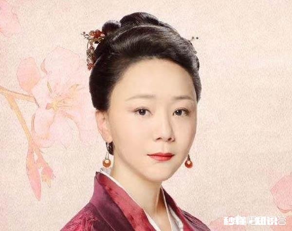 《知否》小秦氏的段位高明在了哪里大家一眼能识破曼娘、林小娘的诡计，却看不透她