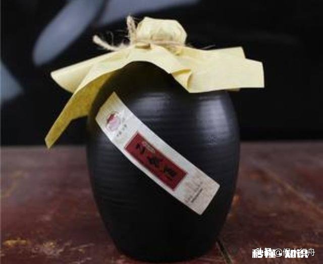 上联：莫笑农家辣酒浑，下联如何对