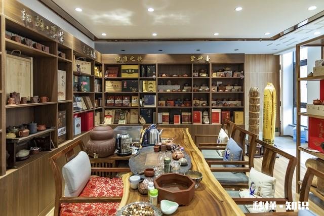 上联：莫笑农家辣酒浑，下联如何对