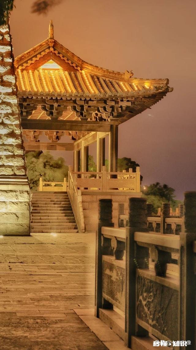 50的定焦镜头能拍什么