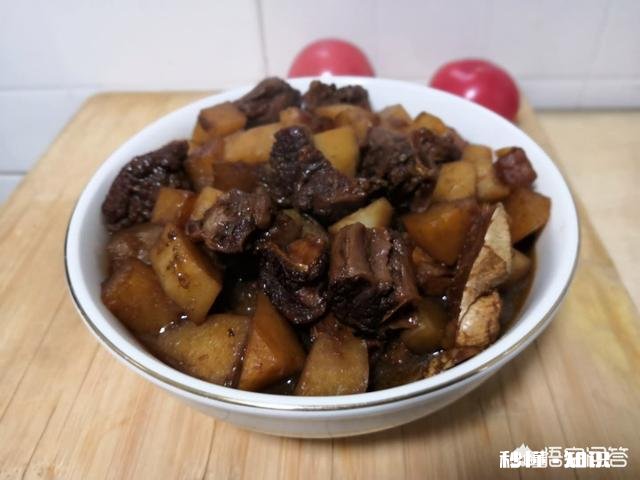 土豆烧牛肉怎么做
