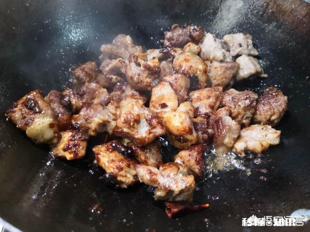 土豆烧牛肉怎么做