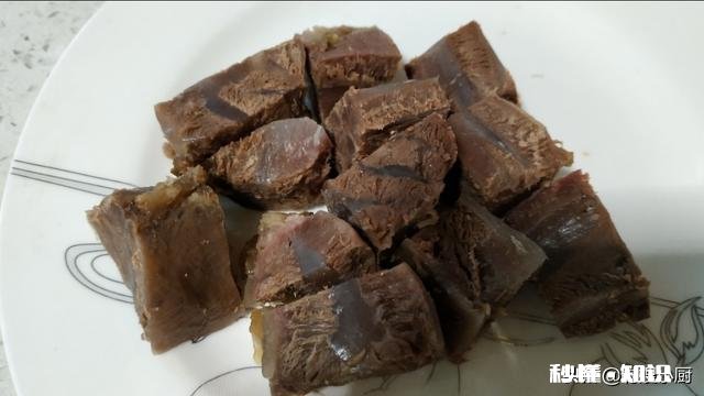 土豆烧牛肉怎么做