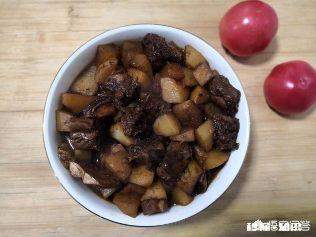 土豆烧牛肉怎么做