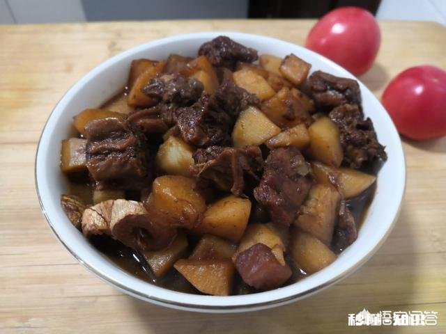土豆烧牛肉怎么做