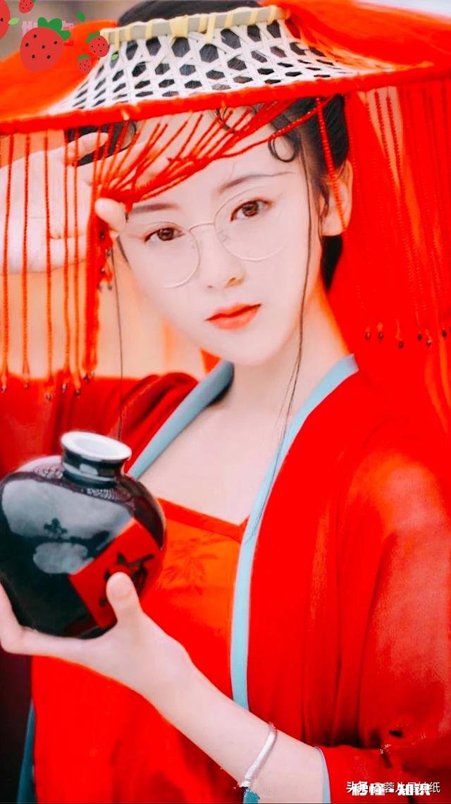 喜欢喝酒的您，知道酒的历史吗，还有你为什么喝酒呢