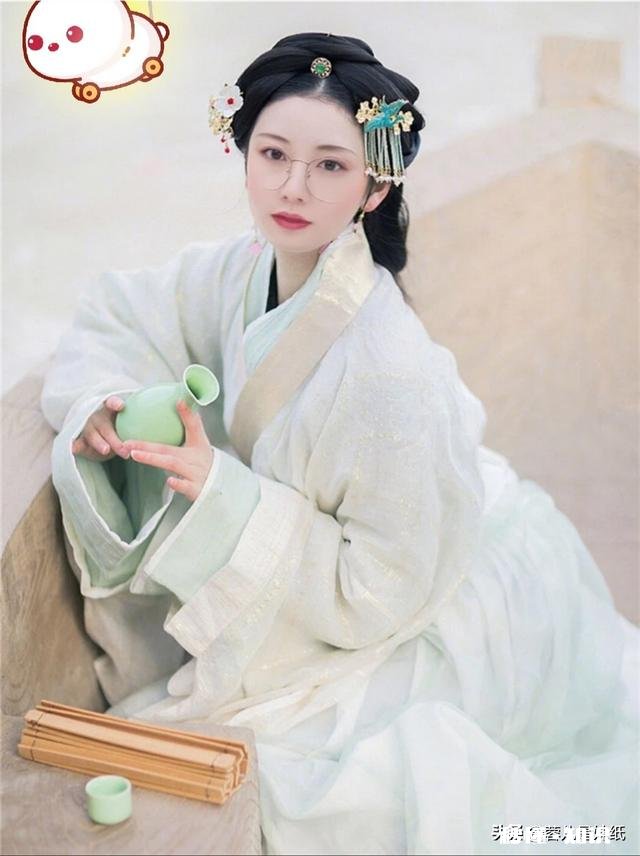 喜欢喝酒的您，知道酒的历史吗，还有你为什么喝酒呢