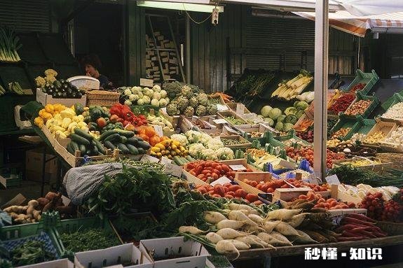 以前的猪血一夹就碎，现在的猪血不易碎而且口感很嫩，真的能吃吗