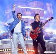 如何评价新一季《中国好声音》四位男导师在开场的演出大家觉得谁表现最好