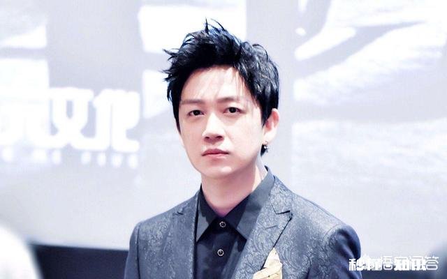 为什么有人认为潘粤明迷恋拍网剧了