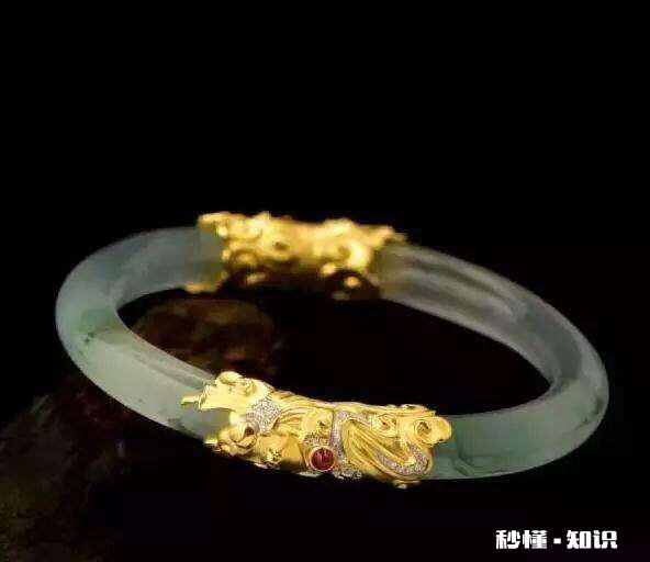 厦门一店员摔断千万元玉镯，手镯摔断后还有什么补救方法