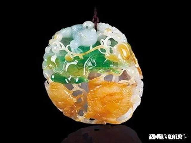 什么是翡翠的彩，三彩翡翠有哪些色彩组成