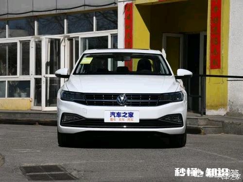 19宝来手动舒适和18款速腾手动舒适哪个性价比高