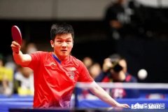 刘国梁批评世乒赛输球的樊振东不能眼里只有马龙，别把自己摆的太高，怎么看待此事