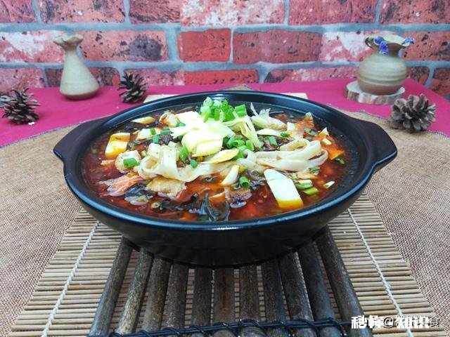 各个地方的臊子面做法有哪些不同请试举1例