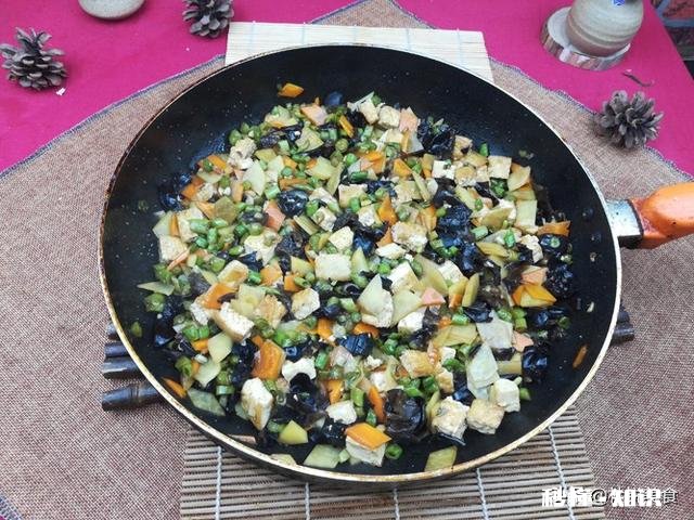 各个地方的臊子面做法有哪些不同请试举1例