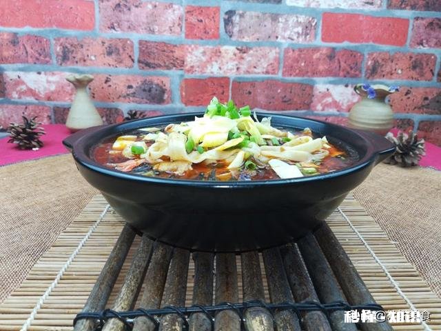 各个地方的臊子面做法有哪些不同请试举1例