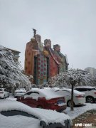 友善对待别人，助人为快乐之本，你认为呢