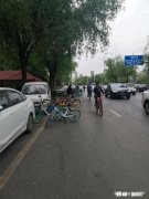 想住一个交通便利的小区，西安哪些小区出门就有公交地铁站啊