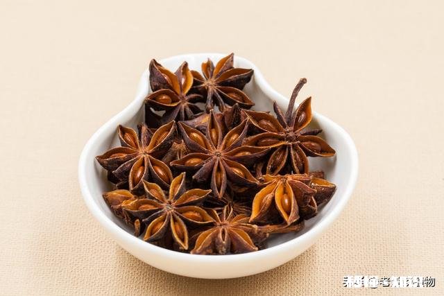 花椒和八角有什么区别