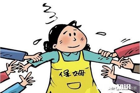 我们一家三口和我爸妈一起住，我妈妈总是因为保姆和媳妇有矛盾该怎么办