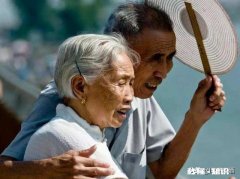 我们穷极一生，究竟追寻的是什么，我们的一生到底在追求什么，事业或者家庭