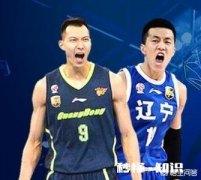 周鹏被戳中眼，裁判却没有吹犯规，你怎么看