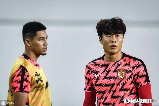 布朗宁可能撤出恒大一线名单，是否因为他不能代表国足的传闻导致的，你怎么看