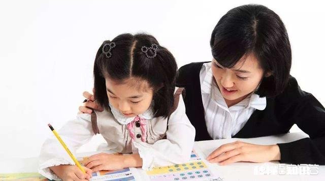 孩子二年级，不写作业也不补，该不该打