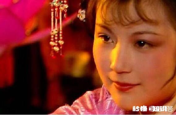 《红楼梦》中，史湘云是如何住进蘅芜苑