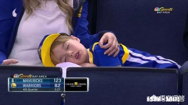 库里缺席，全队都在演杜兰特，勇士35分遭独行侠吊打，球迷看的直接睡着，你怎么看